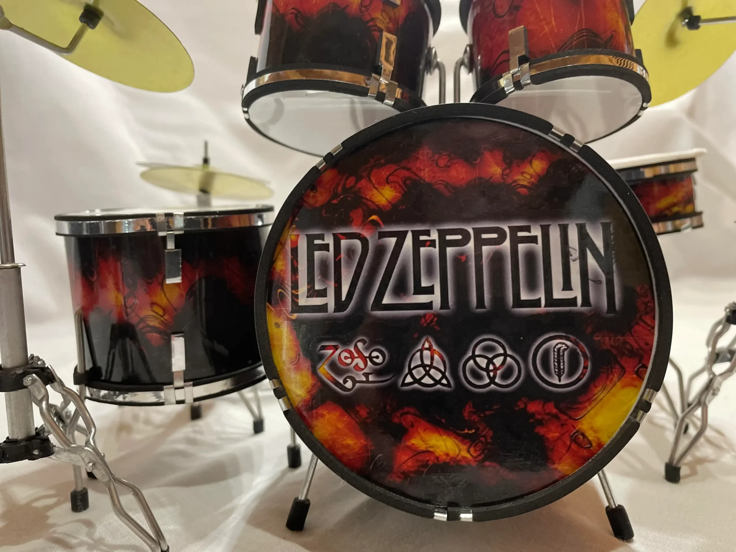 2 (1) LED ZEPPELIN