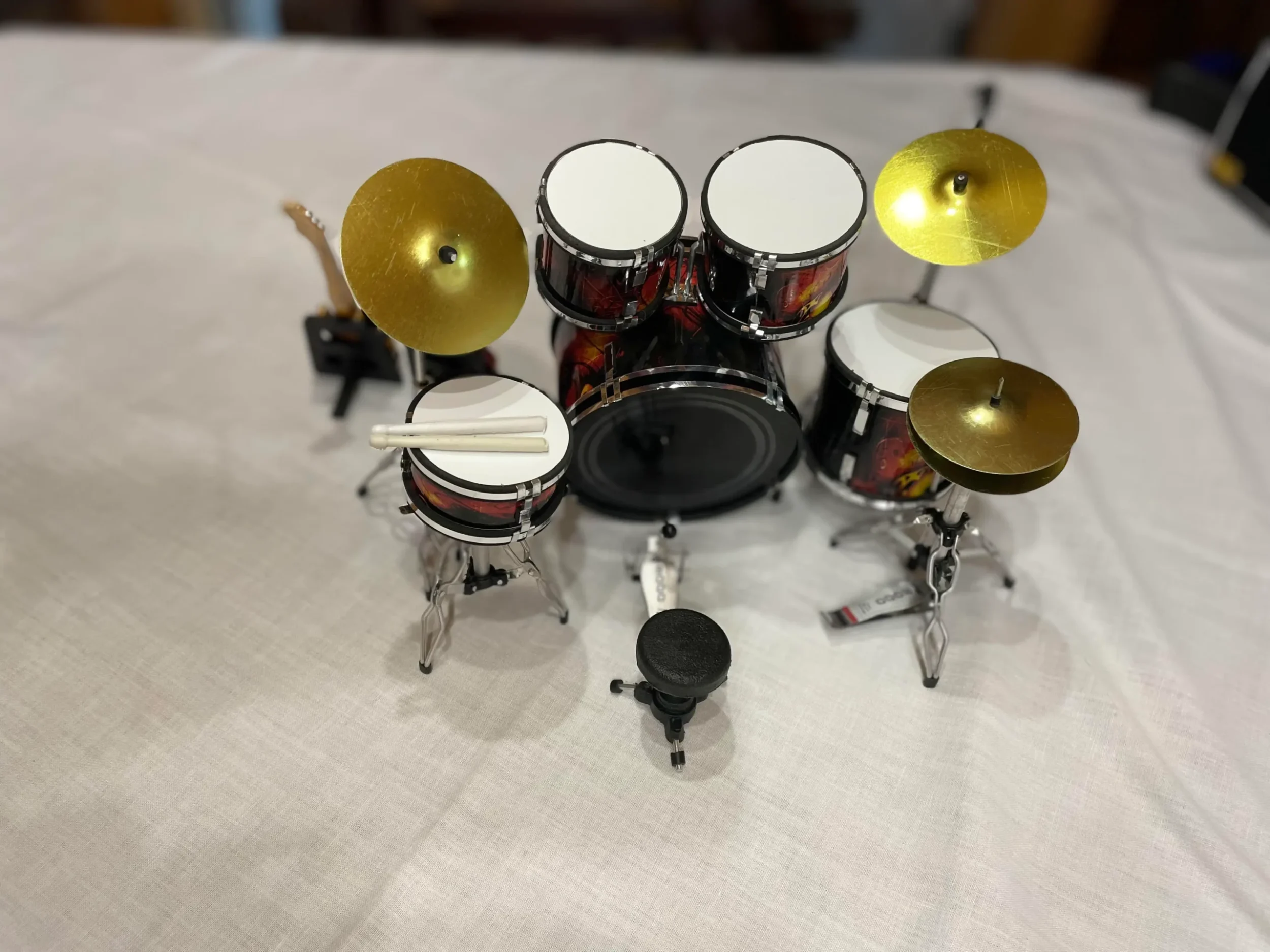 4 (1) LED ZEPPELIN