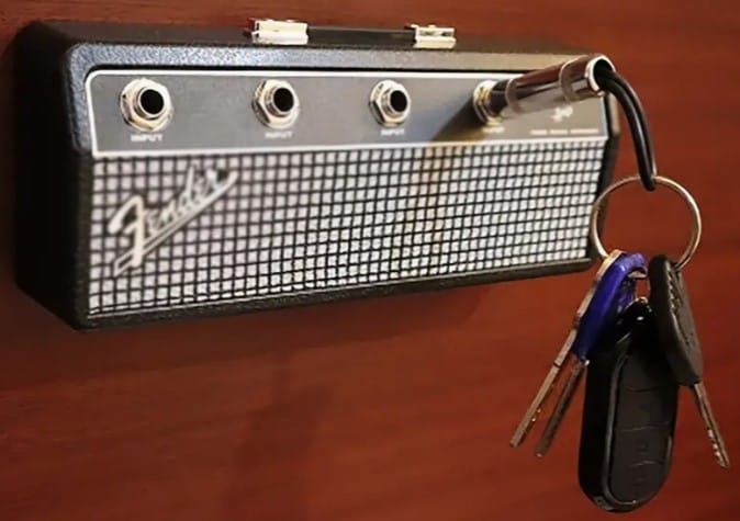 FENDER KEY CHAIN HOLDER 2