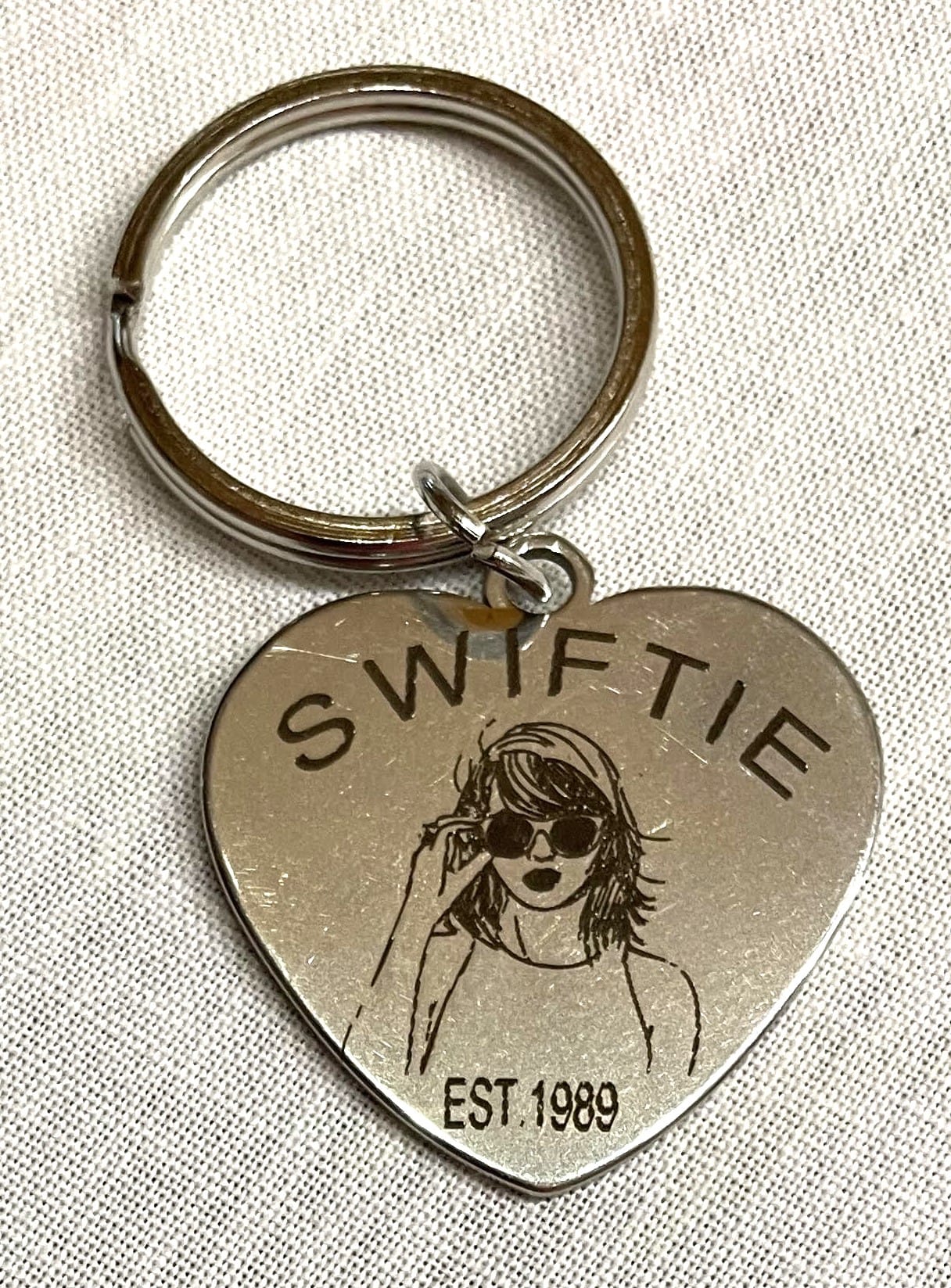 SWIFTIE KEY CHAIN 2