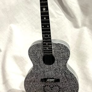 TAYLOR SWIFT Gibson "13" Guitar